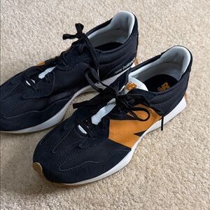 New Balance Men's Black and Tan Sneakers